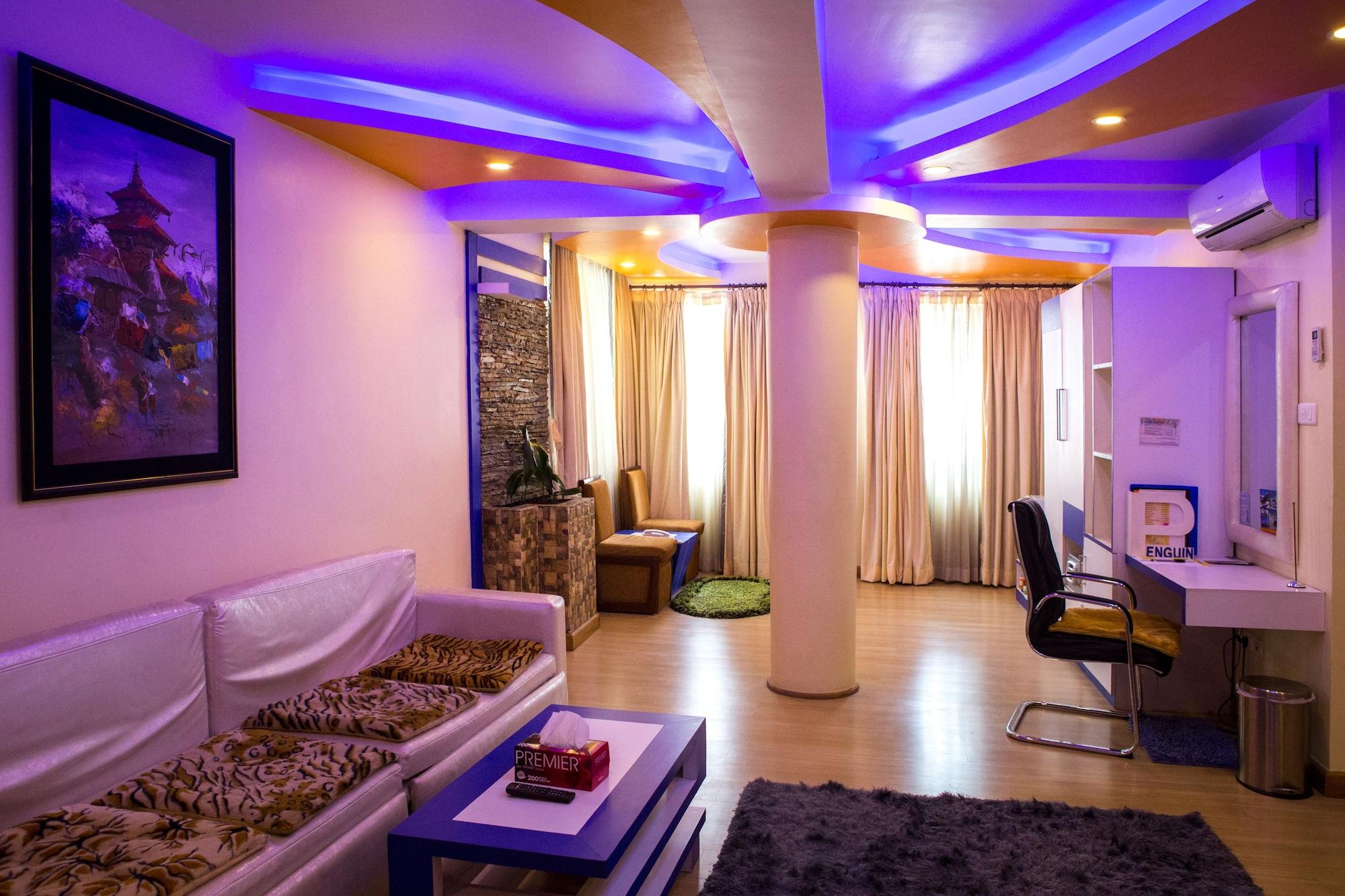 Royal Penguin Boutique Hotel&Spa Katmandou Extérieur photo